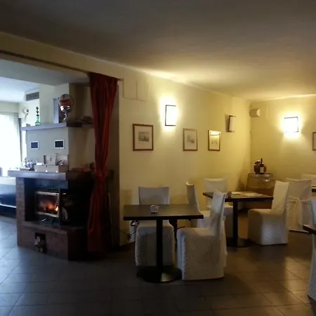 Borgo La Collina 호텔 3*